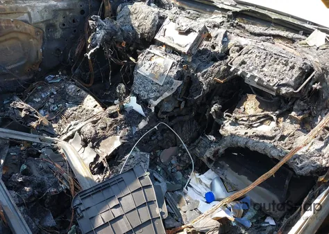 2015 Infiniti Q50 Premium из США, поврежденный, VIN JN1BV7AR7FM399168